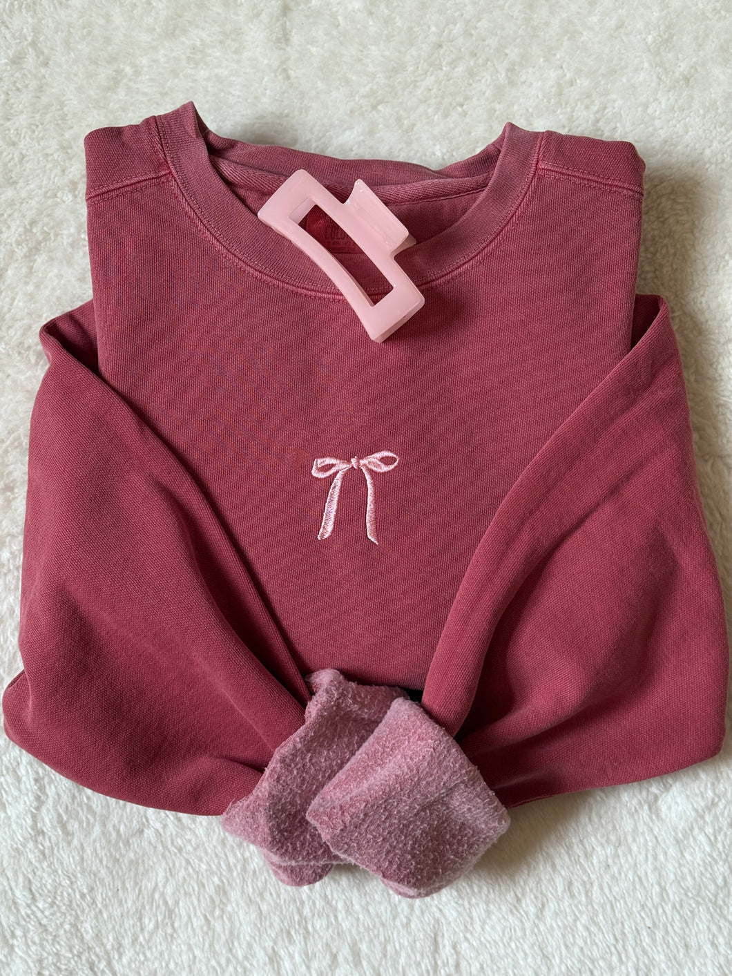 Dainty Bow Embroidered Crewneck