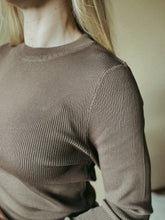 Load image into Gallery viewer, Ribbed Long Sleeve Basic Top - White or Coffee
