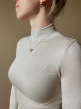 Load image into Gallery viewer, Misty Grey Lightweight Long Sleeve Turtleneck
