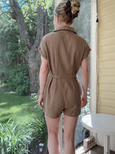 Load image into Gallery viewer, Coconut Cotton Gauze Romper
