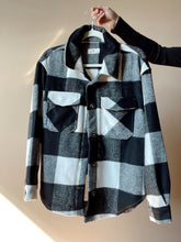 Load image into Gallery viewer, Black + White Plaid Flannel Button Down Jacket
