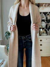 Load image into Gallery viewer, Melange Taupe Sweater Coat w/ Pockets
