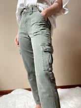 Load image into Gallery viewer, Vervet High Rise Cargo Straight Jeans
