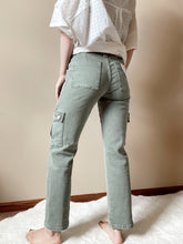 Load image into Gallery viewer, Vervet High Rise Cargo Straight Jeans
